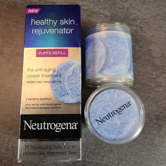 Neutrogena Skincare Neutrogena Healthy Skin Rejuvenator Puff Refill